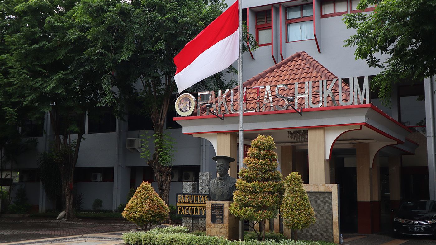 S1 Ilmu Hukum