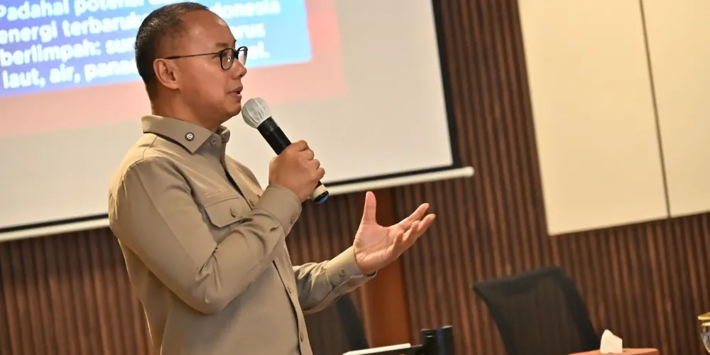 forum diskusi aktual